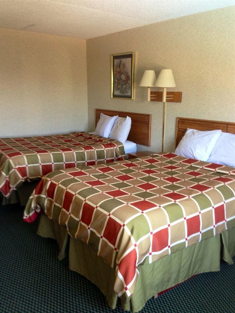 Avid Hotels - Lancaster By Ihg Fertility Екстер'єр фото
